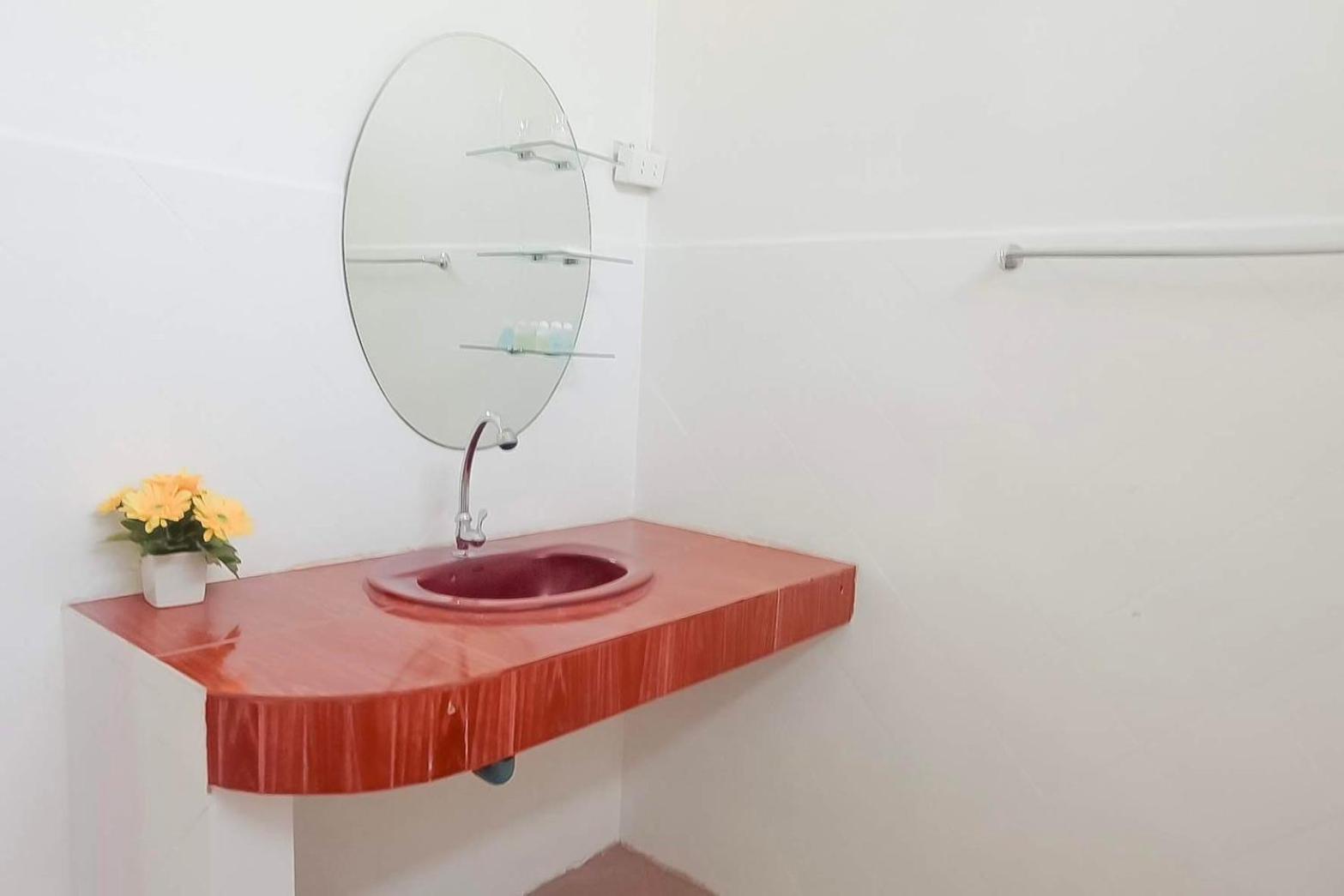 Sunrise Beach Villa Σούρατ Τανί Εξωτερικό φωτογραφία