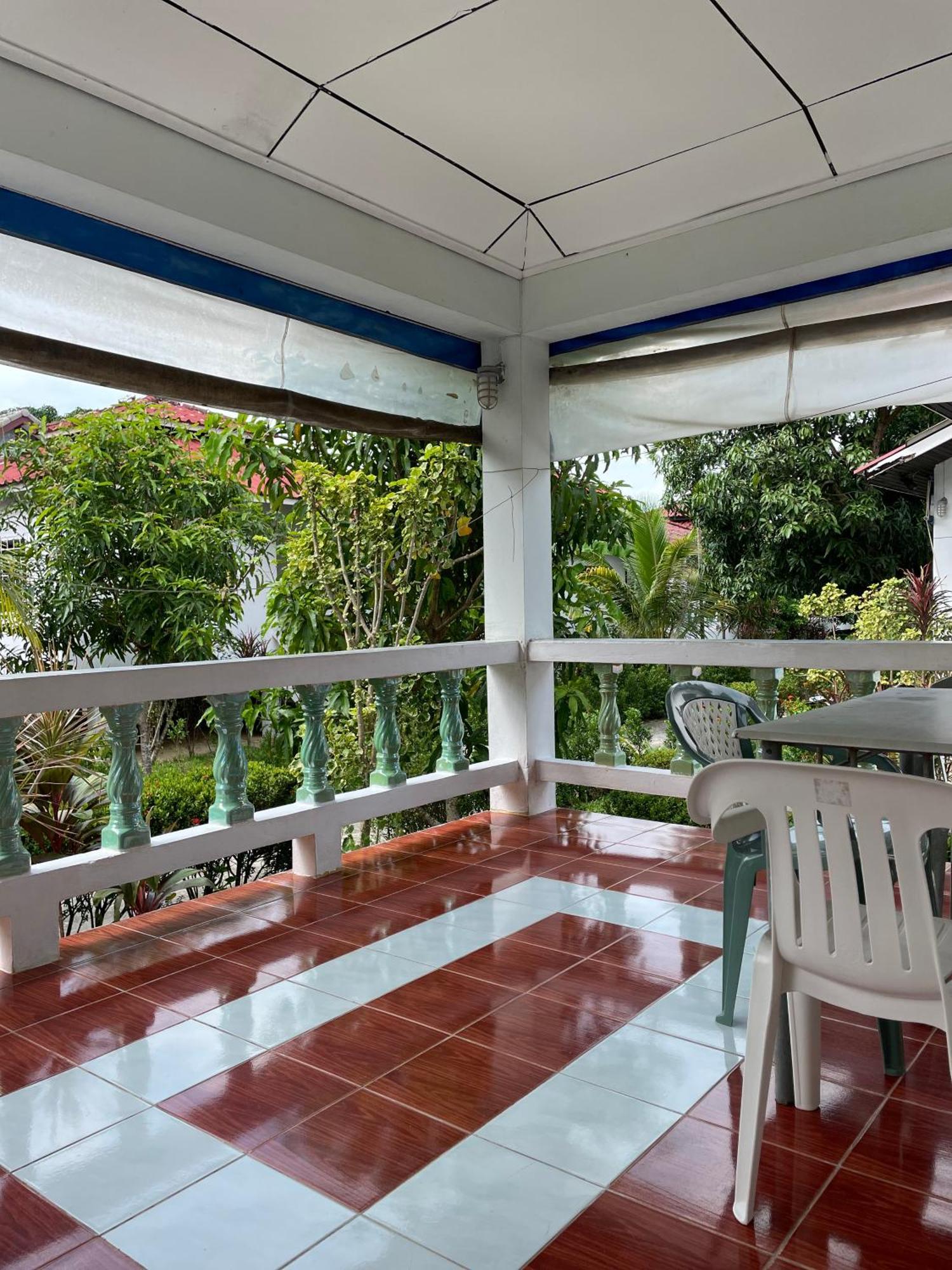 Sunrise Beach Villa Σούρατ Τανί Δωμάτιο φωτογραφία